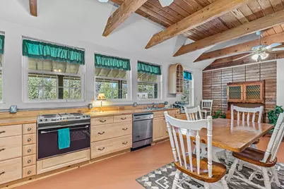 24617 Rocky Point Road, Klamath Falls, OR 97601 - Photo 20