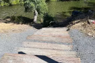 7813 Upper Applegate Rd, Jacksonville, OR 97530 - Photo 4