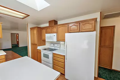 23210 E Evans Creek Road, Central Point, OR 97502 - Photo 20