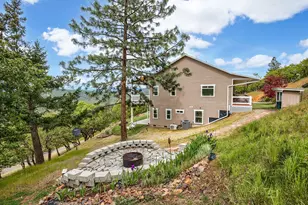 1011 Wren Ridge Dr, Eagle Point, OR 97524 - Photo 28