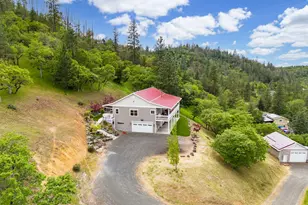 1011 Wren Ridge Dr, Eagle Point, OR 97524 - Photo 20