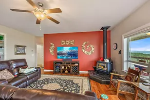 1011 Wren Ridge Dr, Eagle Point, OR 97524 - Photo 46