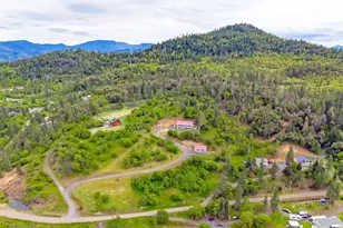 1011 Wren Ridge Dr, Eagle Point, OR 97524 - Photo 24