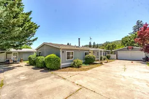 4640 Scenic Ave, Central Point, OR 97502 - Photo 78