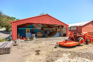 4640 Scenic Ave, Central Point, OR 97502 - Photo 96