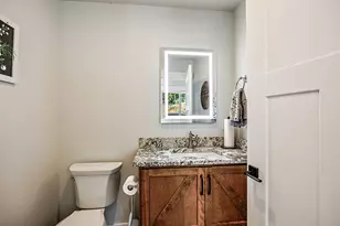 4640 Scenic Ave, Central Point, OR 97502 - Photo 30