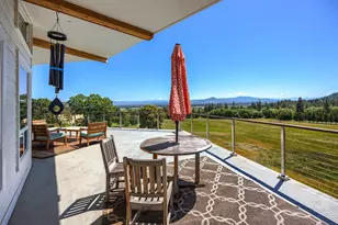 4640 Scenic Ave, Central Point, OR 97502 - Photo 60