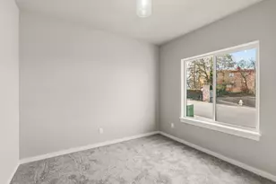 100 Oak Valley Dr, Talent, OR 97540 - Photo 26