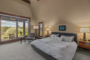 61279 Gorge View St, Bend, OR 97702 - Photo 20