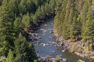 61279 Gorge View St, Bend, OR 97702 - Photo 4