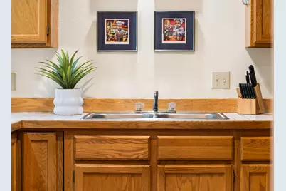 17720 Lake Aspen Court #7, Sunriver, OR 97707 - Photo 16