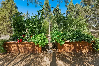 8956 Yahooskin Drive, Powell Butte, OR 97753 - Photo 42