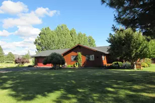 34219 Glen Dr, Chiloquin, OR 97624 - Photo 2