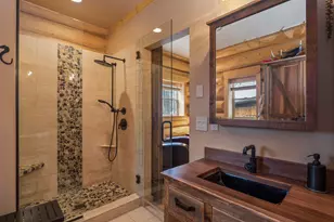 16864 Covina Rd, Bend, OR 97707 - Photo 12