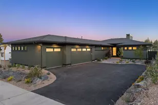 1251 NW Stanhope Wy, Bend, OR 97703 - Photo 2