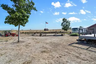 2660 SW Highland Ln, Culver, OR 97734 - Photo 42