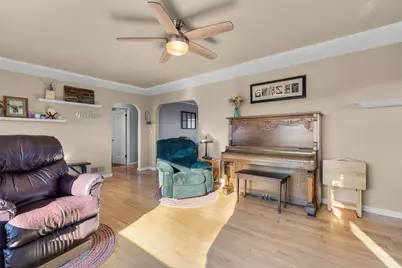 2660 SW Highland Lane, Culver, OR 97734 - Photo 10