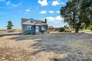 2660 SW Highland Ln, Culver, OR 97734 - Photo 52