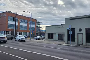 36 S Riverside Ave, Medford, OR 97501 - Photo 1