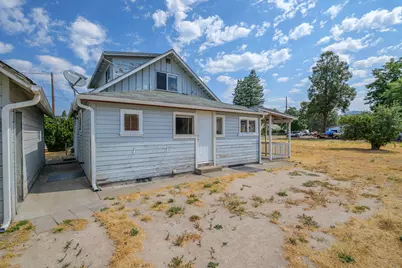 1013 SW L Street, Grants Pass, OR 97526 - Photo 22