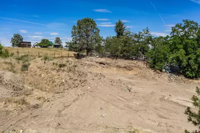 2350 SW Bear Drive, Madras, OR 97741 - Photo 10