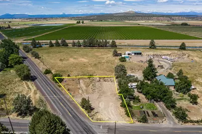 2350 SW Bear Drive, Madras, OR 97741 - Photo 4
