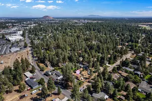 61170 Parrell Rd, Bend, OR 97702 - Photo 8
