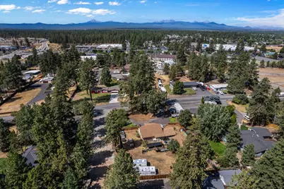 61170 Parrell Road, Bend, OR 97702 - Photo 16