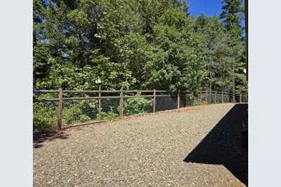 4180 Takilma Road, Cave Junction, OR 97523 - Photo 32