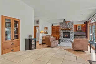 2315 Linnet Ln, Redmond, OR 97756 - Photo 16