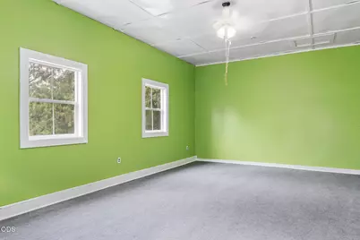 540 E California Street, Jacksonville, OR 97530 - Photo 54