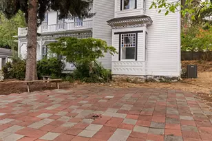 540 E California St, Jacksonville, OR 97530 - Photo 6