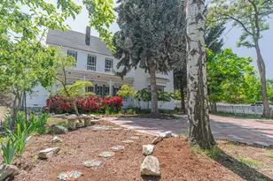 540 E California St, Jacksonville, OR 97530 - Photo 4