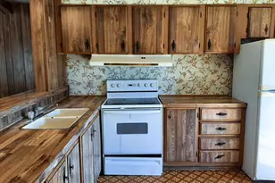 14082 SE Shawnee Rd, Prineville, OR 97754 - Photo 2