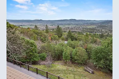 465 Strawberry Hill Lane, Jacksonville, OR 97530 - Photo 34