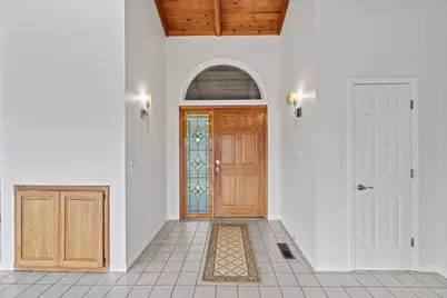 465 Strawberry Hill Lane, Jacksonville, OR 97530 - Photo 10