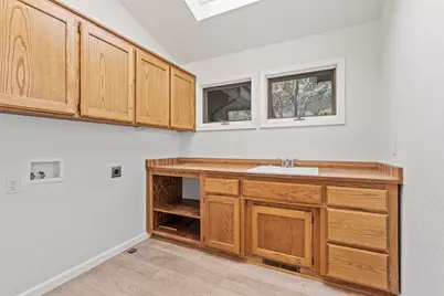 465 Strawberry Hill Lane, Jacksonville, OR 97530 - Photo 26