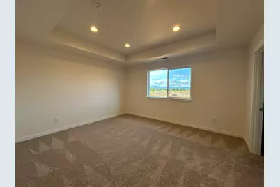 121 Valemont #34, Eagle Point, OR 97524 - Photo 12