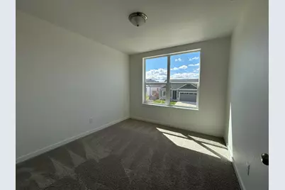 121 Valemont #34, Eagle Point, OR 97524 - Photo 20