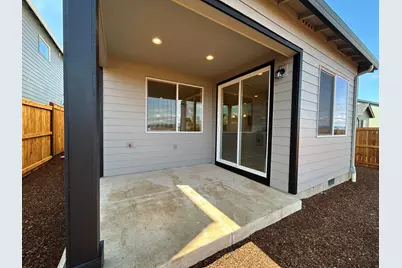 121 Valemont #34, Eagle Point, OR 97524 - Photo 8