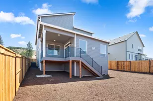 708 Old Waverly Way, Eagle Point, OR 97524 - Photo 36