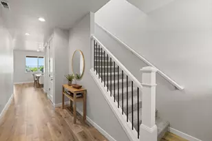 708 Old Waverly Way, Eagle Point, OR 97524 - Photo 6