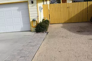 2444 SW 33rd St, Redmond, OR 97756 - Photo 10