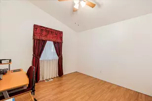 2444 SW 33rd St, Redmond, OR 97756 - Photo 20