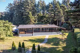 18828 Montbretia Ln, Brookings, OR 97415 - Photo 4