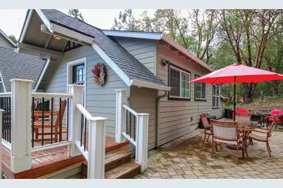 375 W Elm Street, Jacksonville, OR 97530 - Photo 42