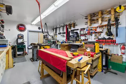 375 W Elm Street, Jacksonville, OR 97530 - Photo 34