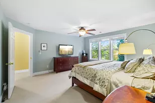 375 W Elm St, Jacksonville, OR 97530 - Photo 18