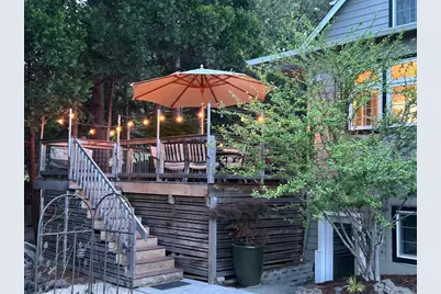 375 W Elm Street, Jacksonville, OR 97530 - Photo 56