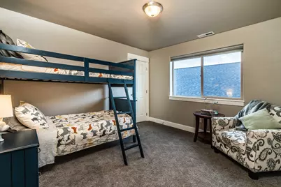 20603 Kira Drive #383, Bend, OR 97702 - Photo 22